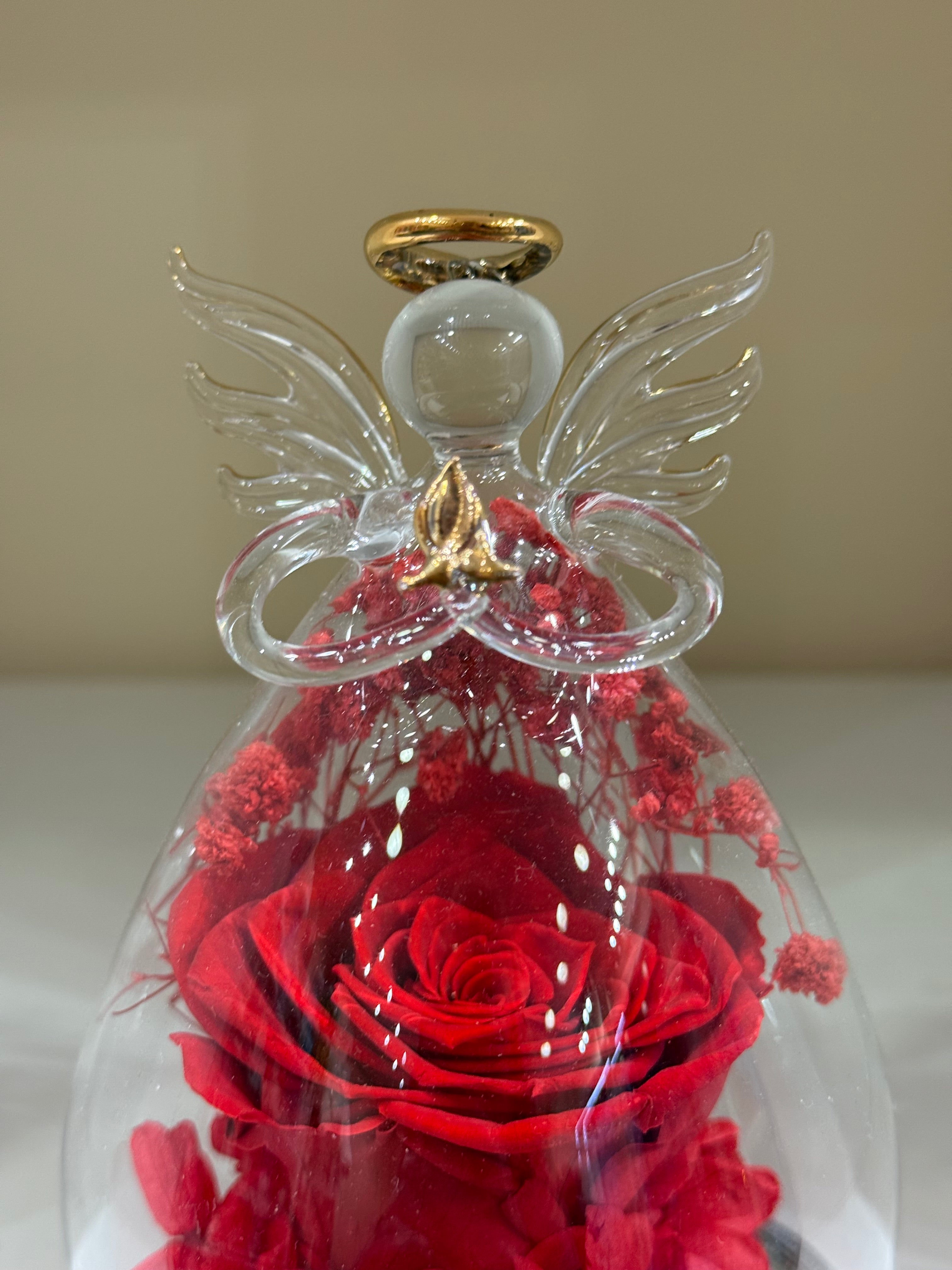Ange en verre avec rose éternelle stabilisée